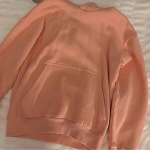 Comfrt pastel peach hoodie NWT